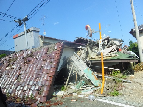 140725双葉町商店街並び