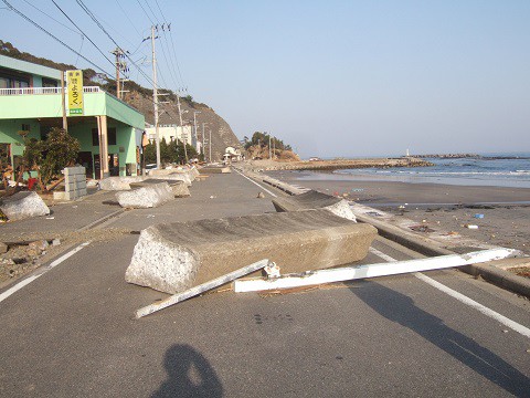 110313豊間・堤防決壊